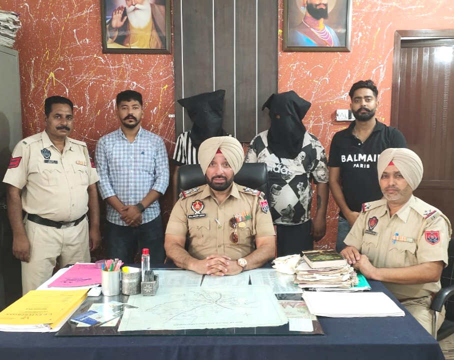 गढ़शंकर पुलिस ने 506 ग्राम हेरोइन के साथ एक व्यक्ति को गिरफ्तार किया है
